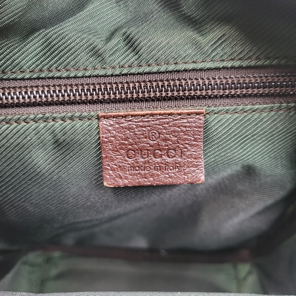 GUCCI GG Canvas Camera Shoulder Crossbody Bag..Authentic.. - Picture 8 of 16